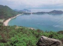 Large resort: Kenmin no Hama and Koi Wan (front) (Photograph taken circa 1994)