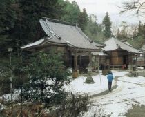 With twelve branch temples, Imakoyasan was once a major temple (Photograph taken circa 1994)