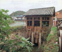 A precious historic industrial facility site in the study of the history of reclamation (Photograph taken circa 1994)